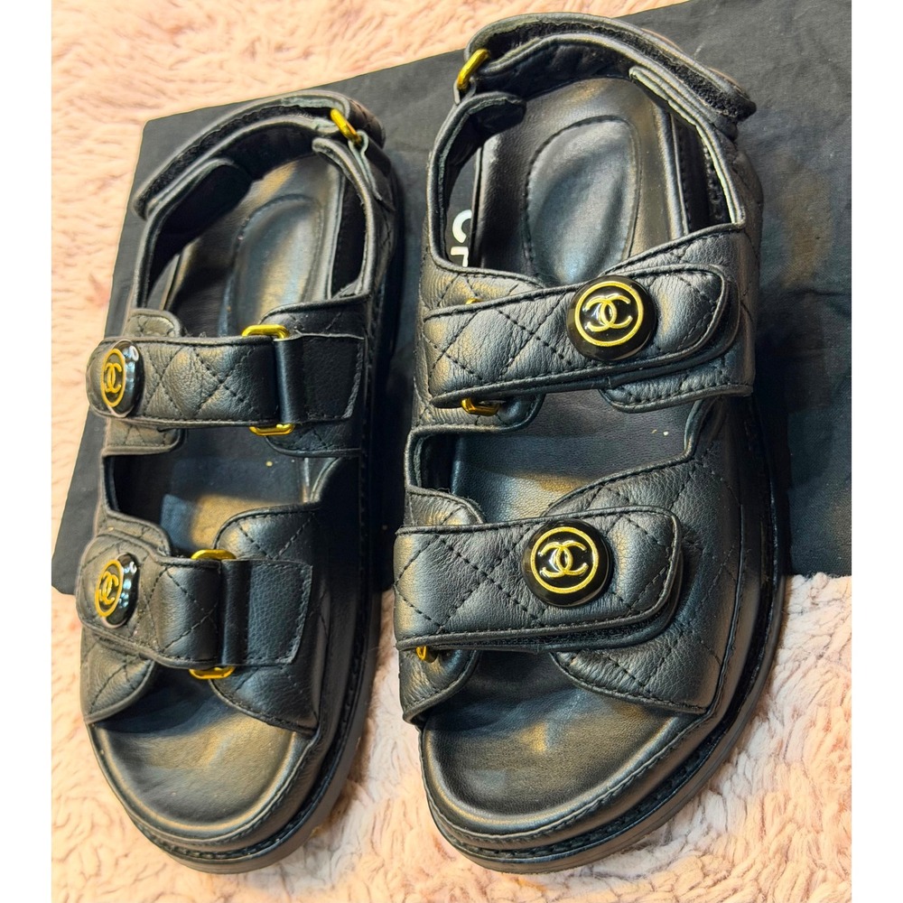 Chanel Black Quilted Lambskin Dad Sandals CC Logo Gold Hardware Size 37 MT2040-6 - Picture 4 of 6